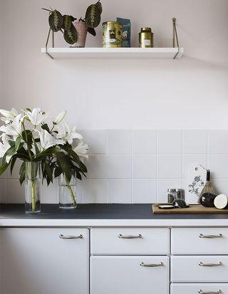 INTERIOR HIGH FINISH 20 - Akrylátový polomatný vrchný náter na drevo a kov